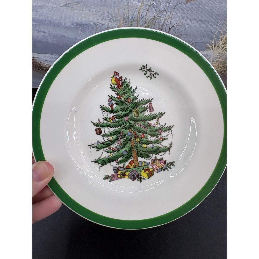 Spode Christmas Tree Bread and Butter Plate 6.25" Green Rim England S3324